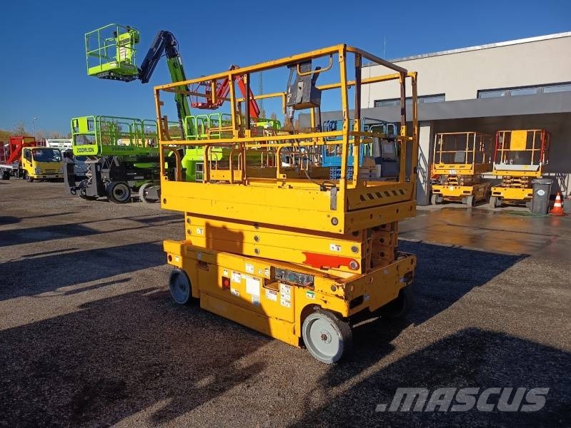 Haulotte Compact 10 - 10m, electric رافعات مقصية الشكل
