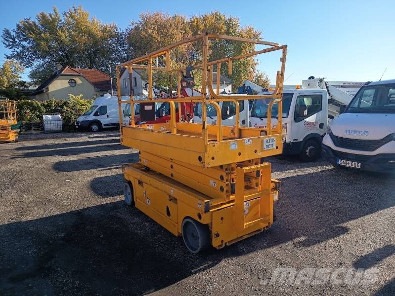 Haulotte Compact 10 - 10m, electric رافعات مقصية الشكل