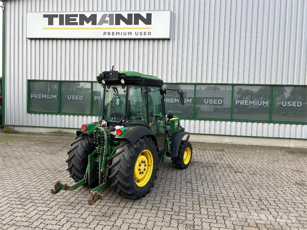 John Deere 5100 GF Traktorji