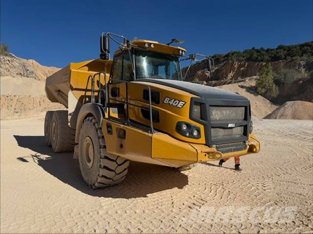 Bell B 40 E Midjestyrd dumper
