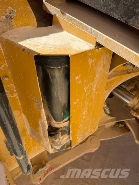 Bell B 40 E Midjestyrd dumper