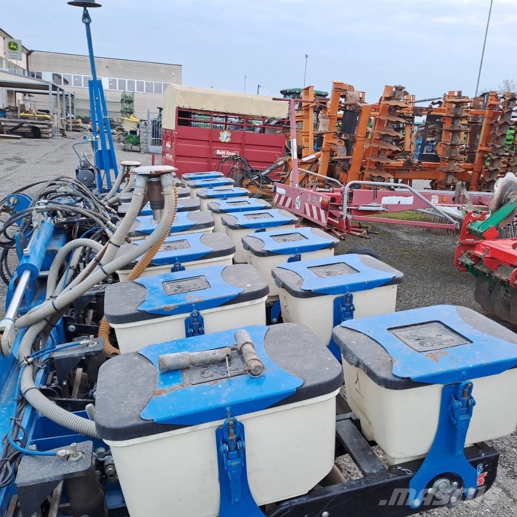 Kinze 3110 Enkornssåmaskiner