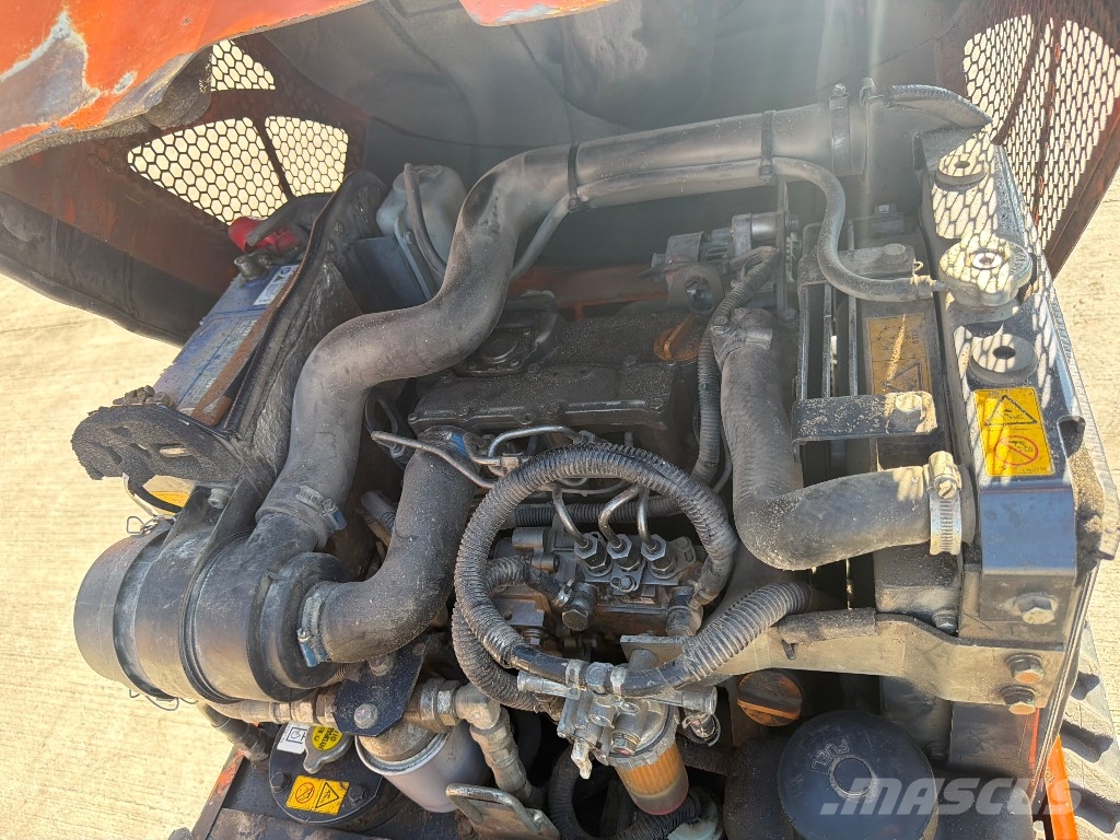 Hitachi ZX 10 U-2 Mini pelle < 7t