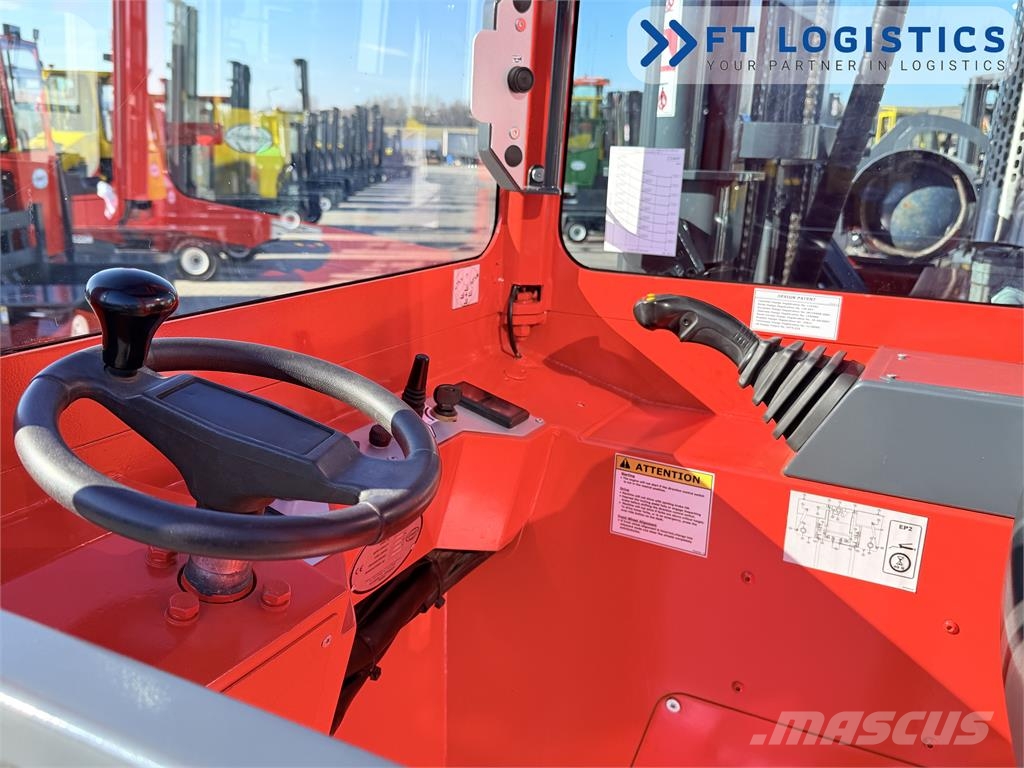 Combilift C3000GST / GAS / TRIPLEX 8300 / FREE-LIFT / EXCELL Four-way truck