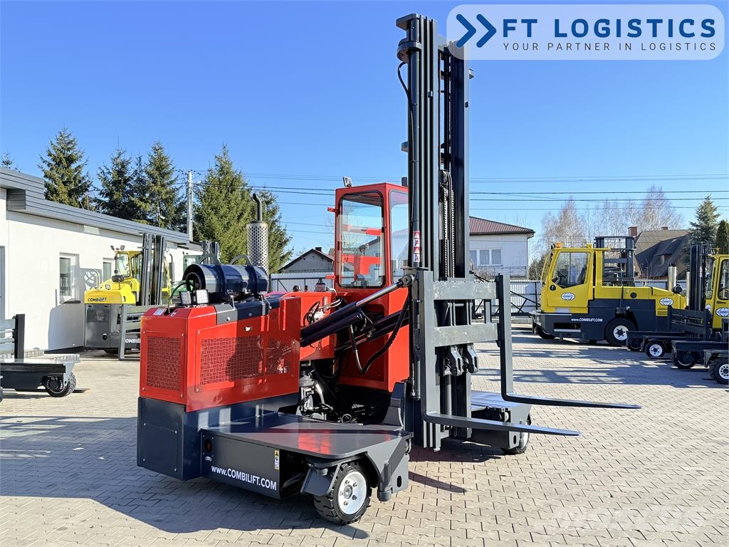 Combilift C3000GST / GAS / TRIPLEX 8300 / FREE-LIFT / EXCELL Four-way truck