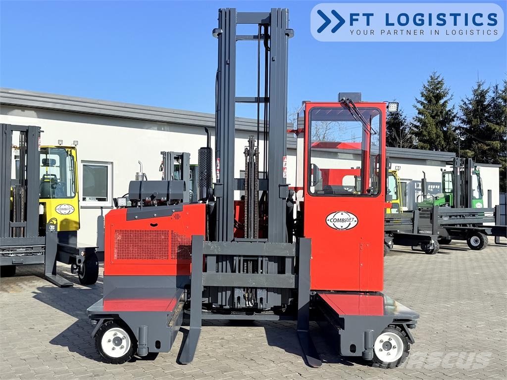 Combilift C3000GST / GAS / TRIPLEX 8300 / FREE-LIFT / EXCELL Four-way truck