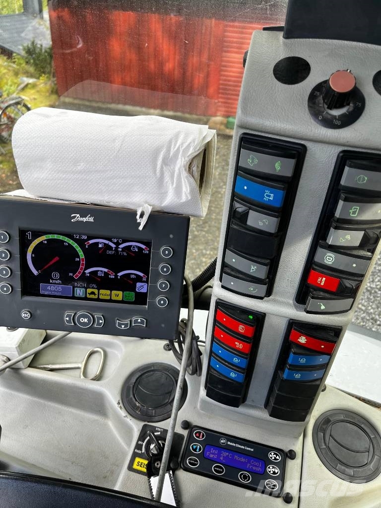 Lännen 8600 I Товарач със заден ексватор