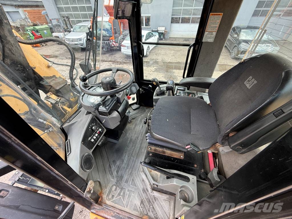 CAT 924 G Pyöräkuormaajat