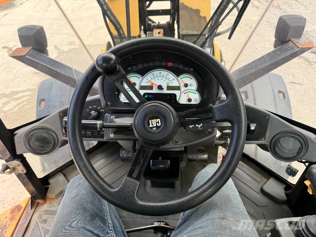 CAT 924 G Pyöräkuormaajat