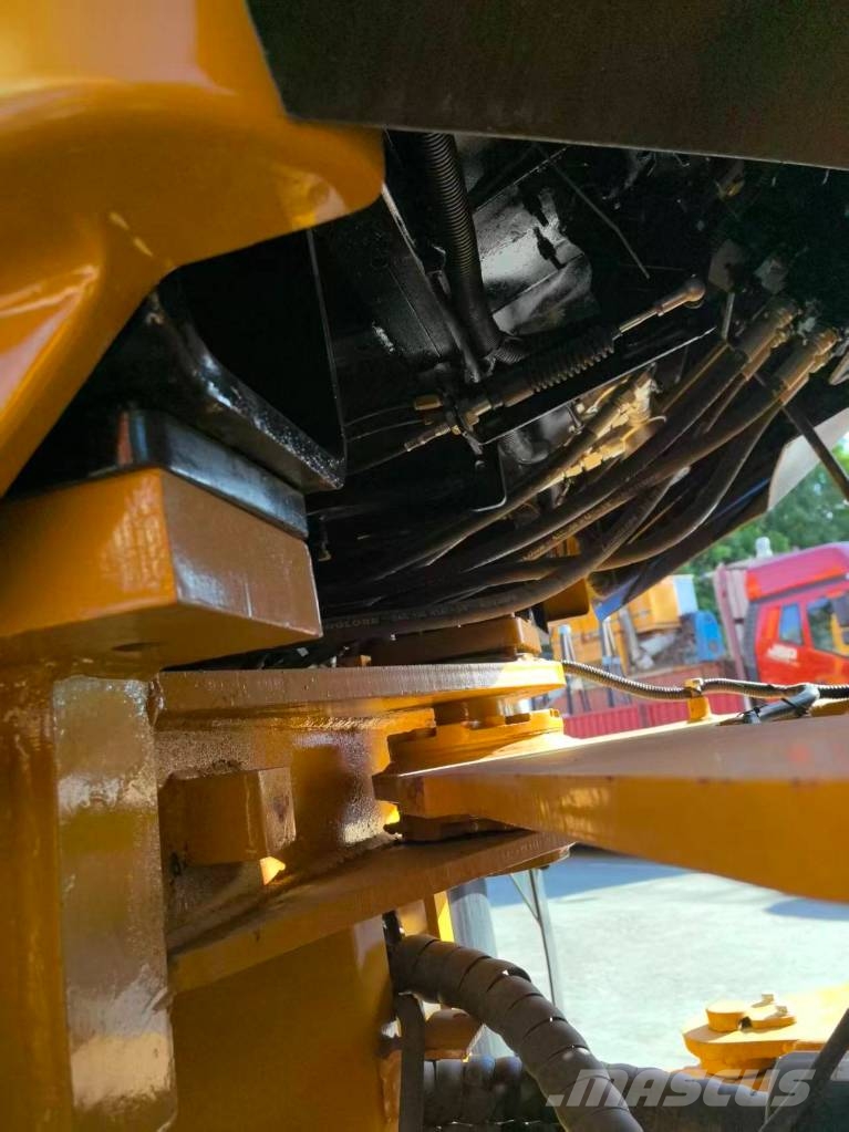 CAT 966 H 輪胎式裝載機