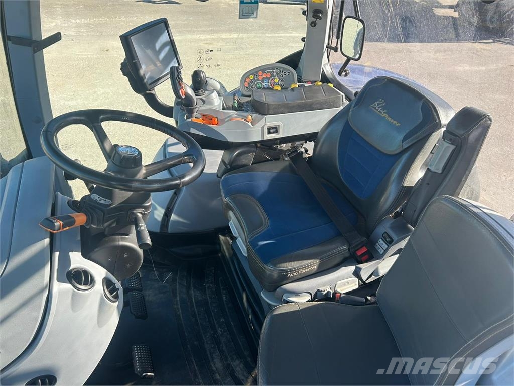 New Holland T7.315 HD Traktorid