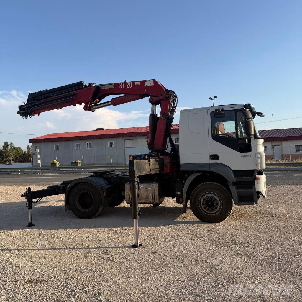 Iveco Stralis 420 Автомобильные краны