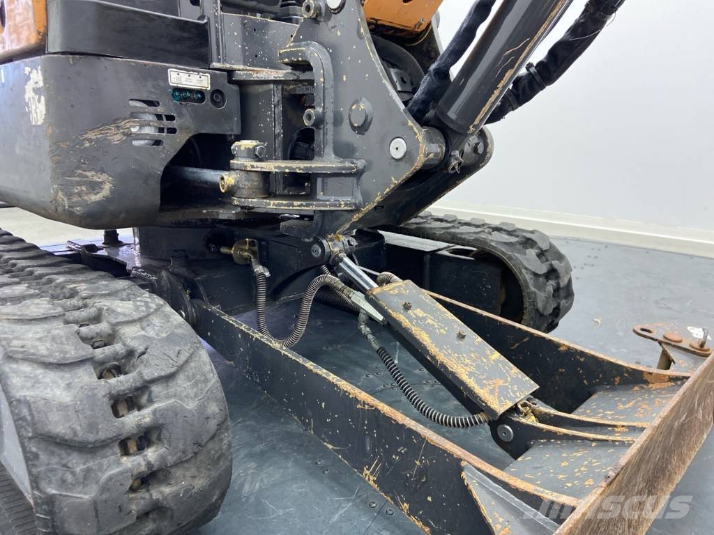 CASE CX 17 C + 4 godets + BRH + Remorque gourdon VPr 25 Mini excavators < 7t (Mini diggers)