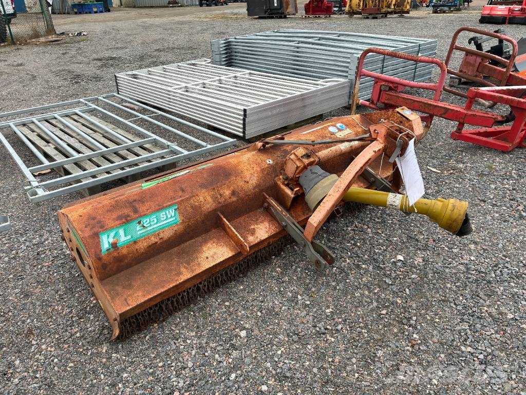 Agrimaster KL 225 Karjamaade niidukid / pealselõikurid