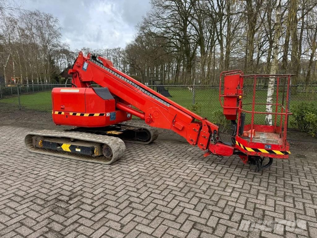 Hitachi HX99B Hoogwerker 2 stuks Telescopic boom lifts