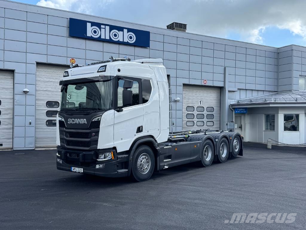 Scania R 560 8x4*4 Joab Lastväxlare شاحنات الرافعات الخطافية