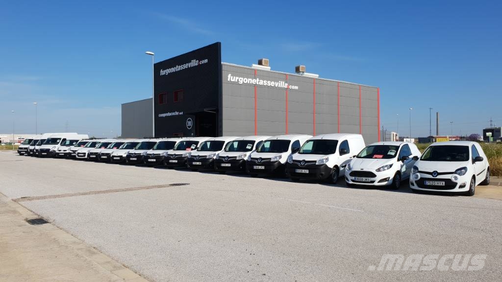 Peugeot Nuevo Partner Pro Standard 600kg BlueHDi 100cv Panel vans