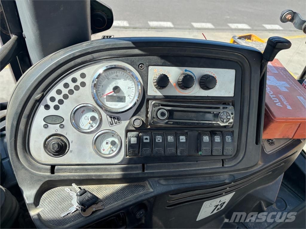 JCB 3CX 4X4 Būvniecība- Citi