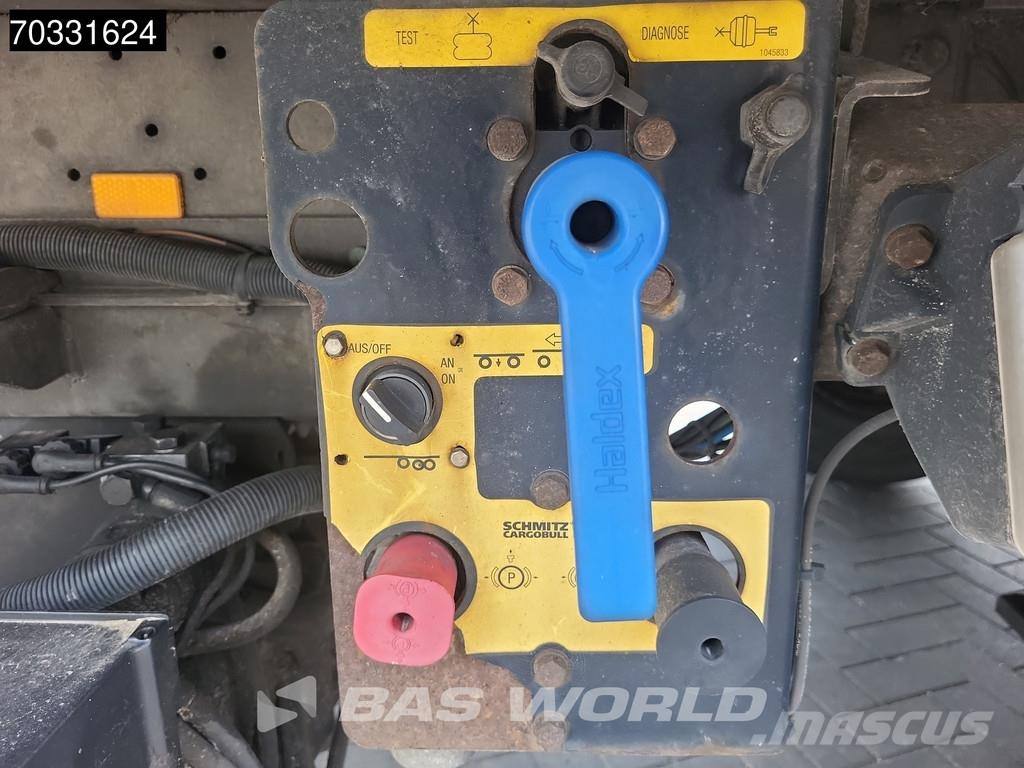 Schmitz Cargobull SCB*S3B Tailgate Lift Axle 250x270cm Semirremolques isotermos/frigoríficos