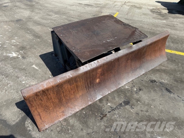 O&K USED DOZER MOBIL EXCAWATORS Плуги