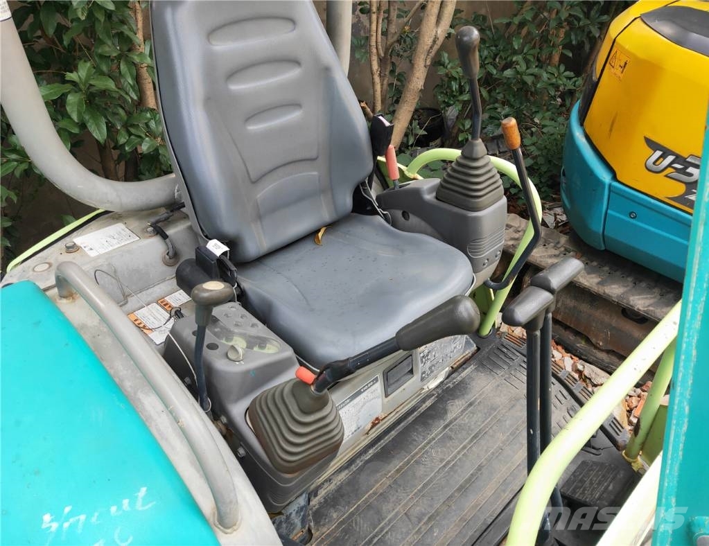 Yanmar Vio 20 小型挖掘机