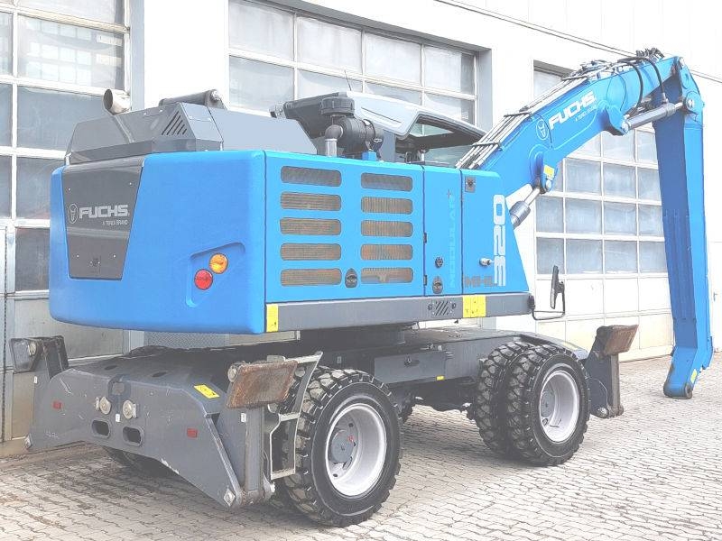 Fuchs MHL 320 F Waste / industry handlers
