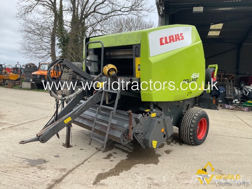 CLAAS Rollant 454 Rundballe-pressere