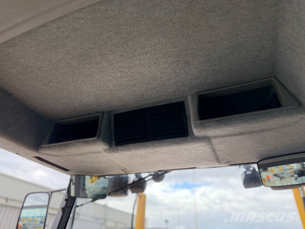 Volvo G930 - CE Niveleuse
