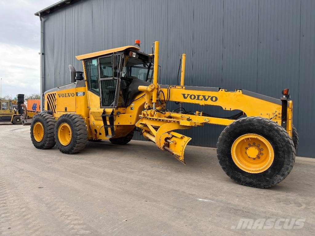 Volvo G930 - CE Niveleuse