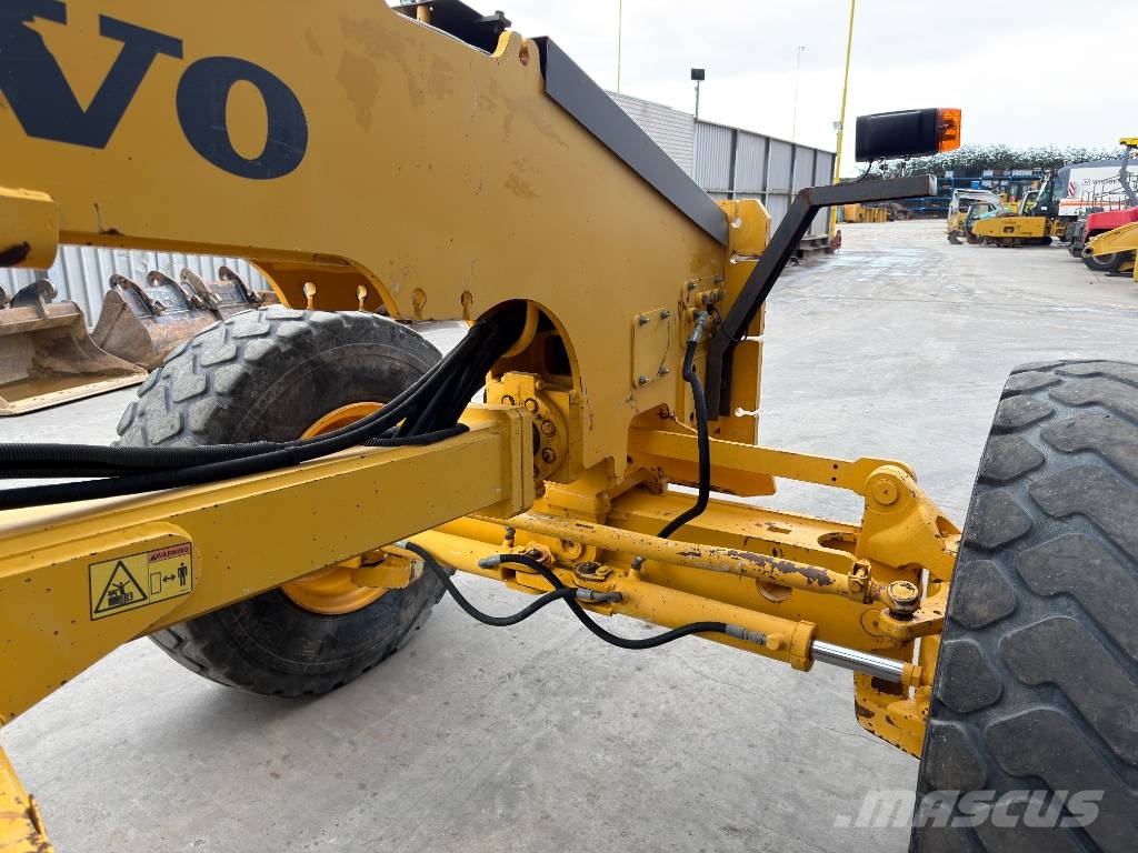 Volvo G930 - CE Niveleuse