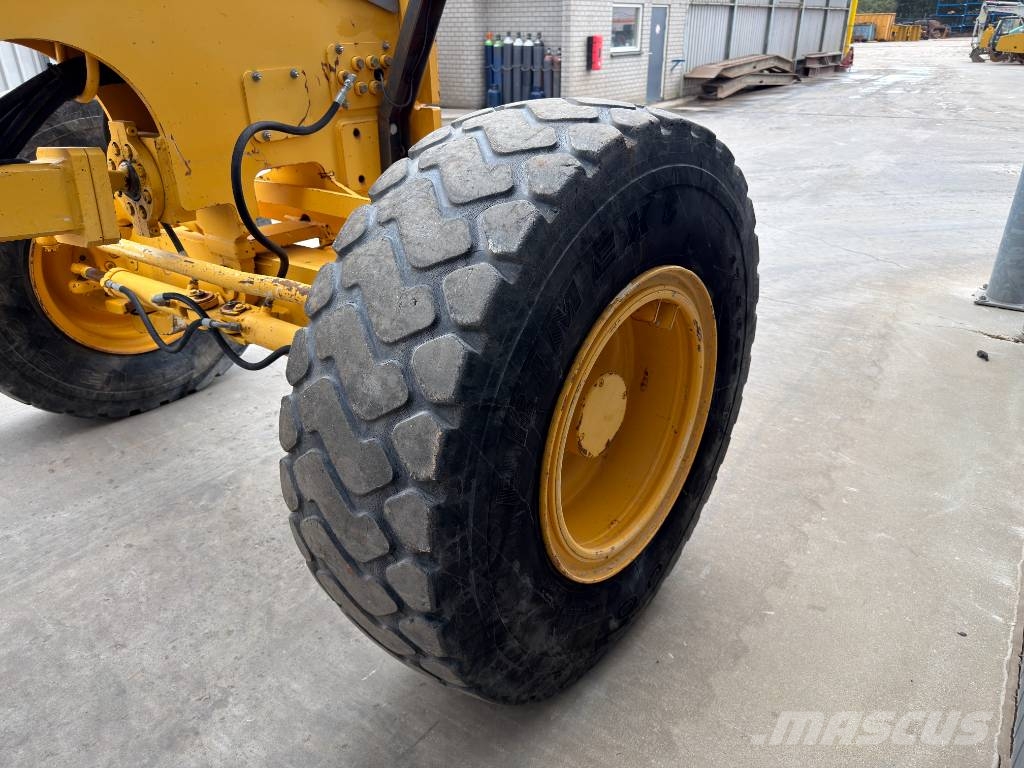 Volvo G930 - CE Niveleuse