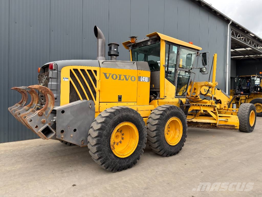 Volvo G930 - CE Niveleuse