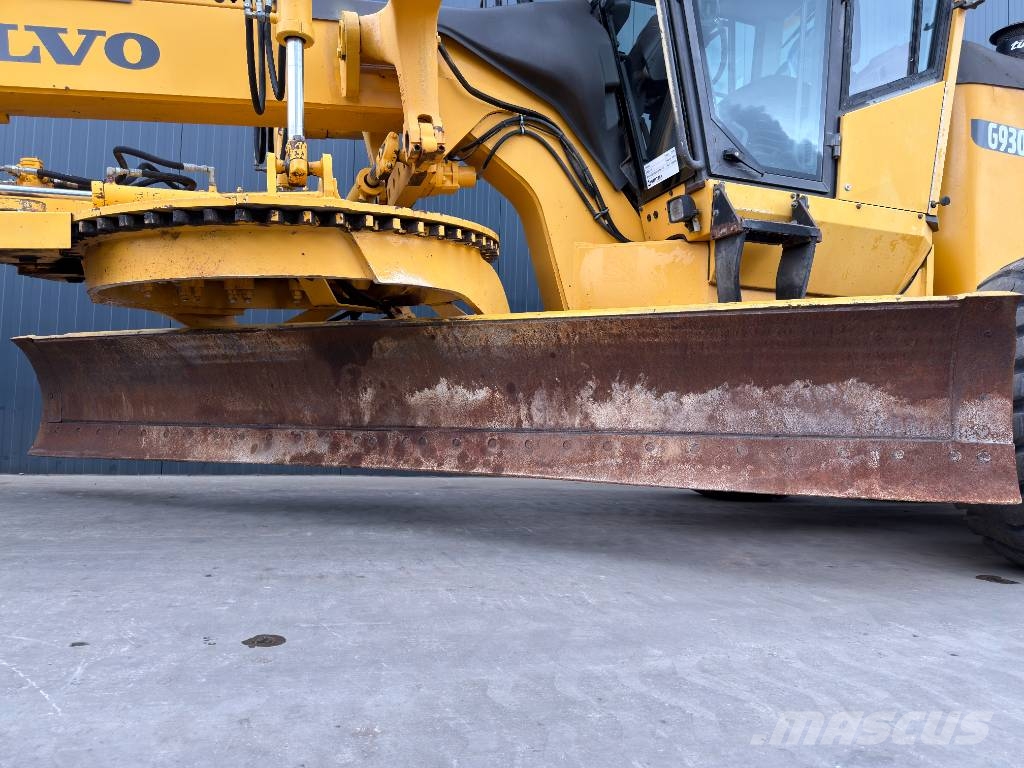 Volvo G930 - CE Niveleuse