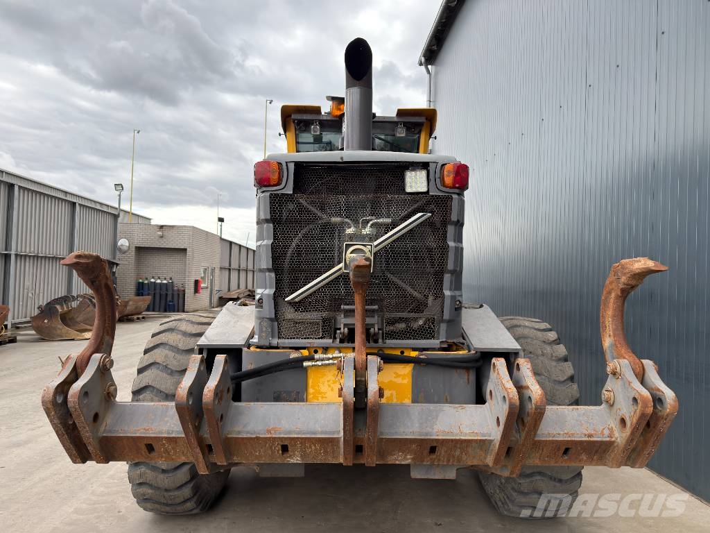 Volvo G930 - CE Niveleuse