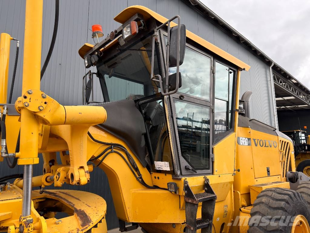 Volvo G930 - CE Niveleuse