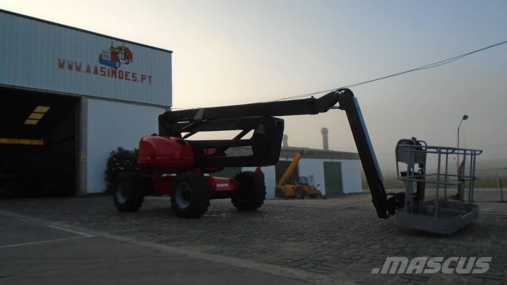 Manitou 200 ATJ Strēles pacēlāji