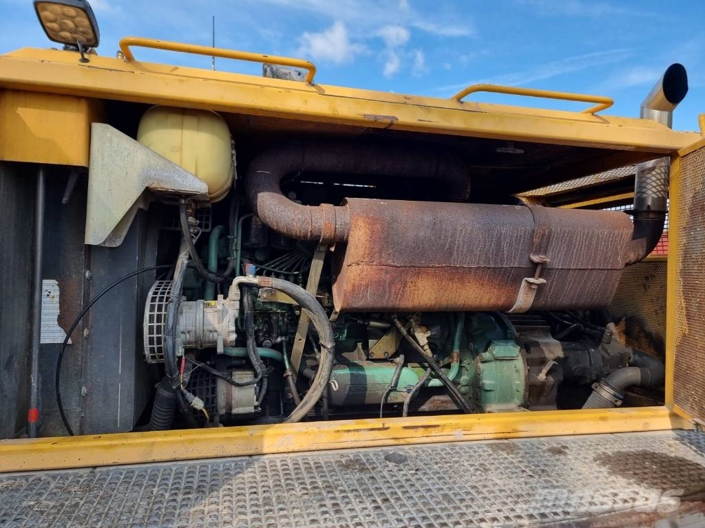 Volvo EC 200 Raupenbagger