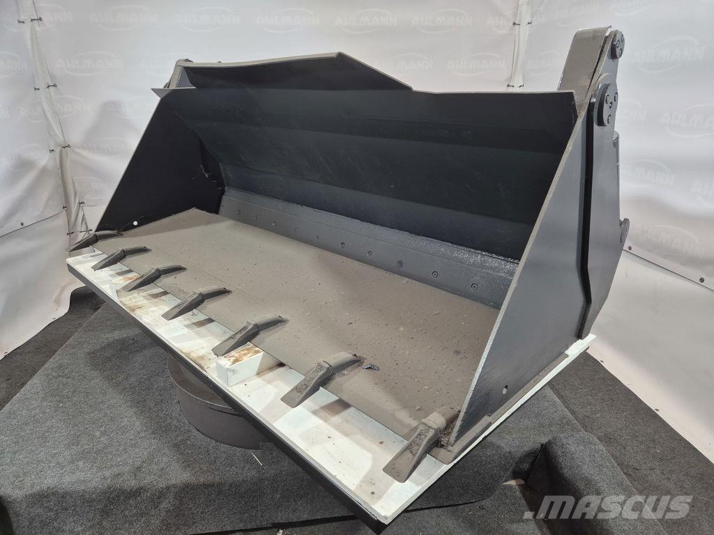 Ahlmann AZ 150/AS1600 4-in-1 bak Bakken