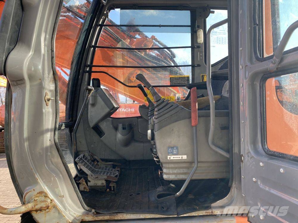 Hitachi ZX 160 履带挖掘机