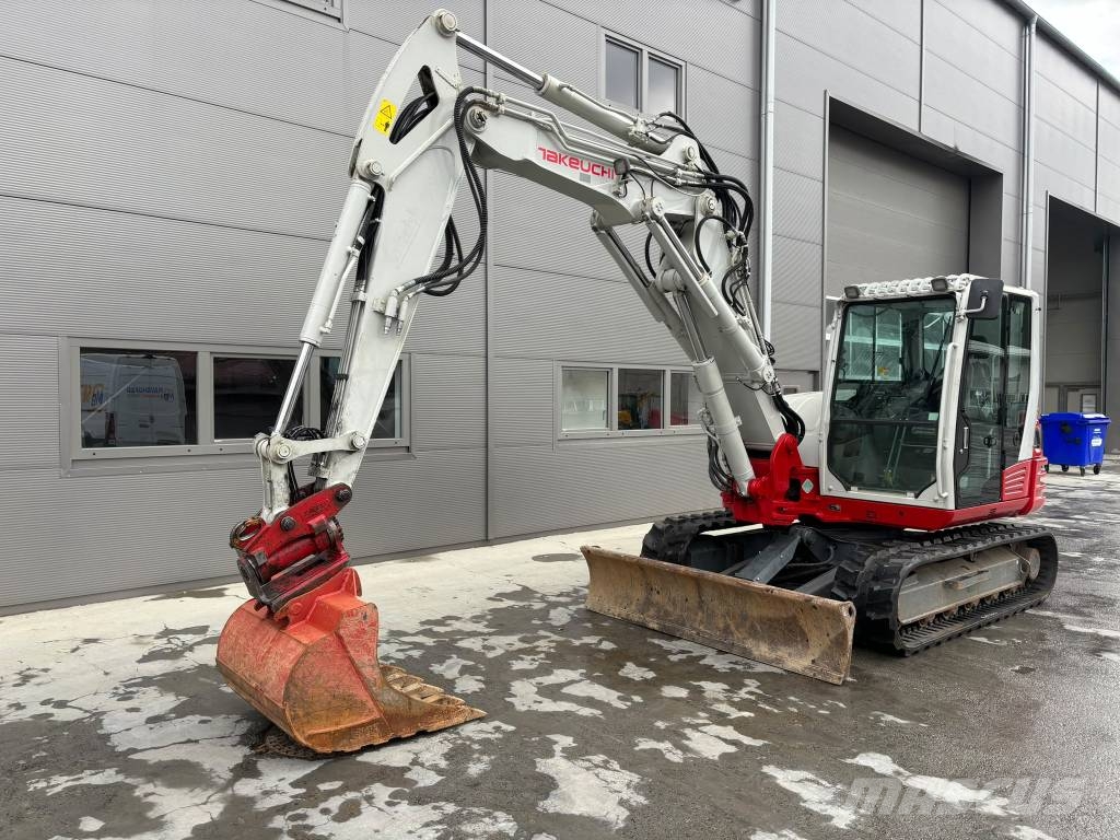 Takeuchi TB 290-2 حفارات وسط 7 طن - 12 طن