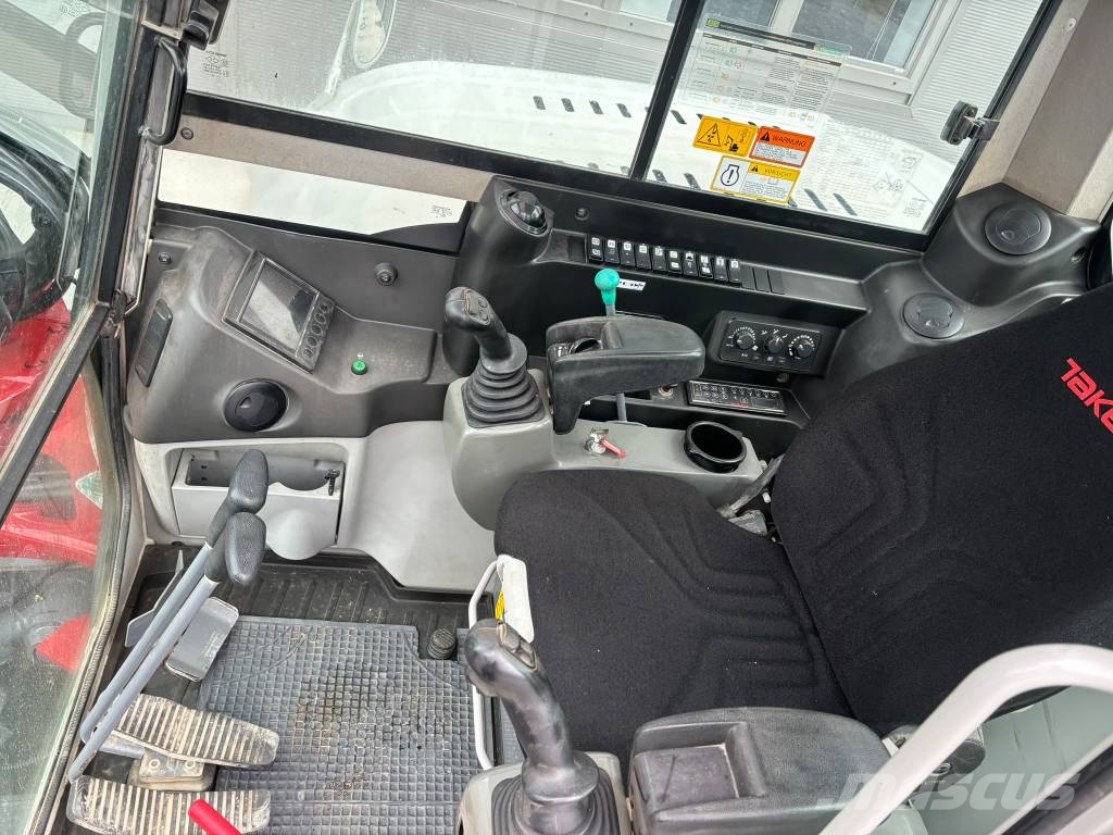 Takeuchi TB 290-2 حفارات وسط 7 طن - 12 طن