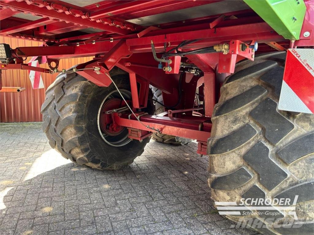 Strautmann GIGA VITESSE CFS 3602 DO Kendi yükler römorklar
