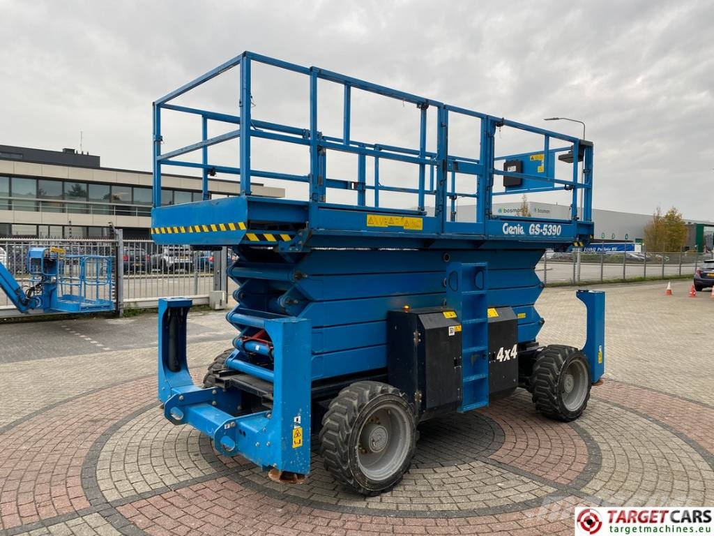 Genie GS-5390RT Diesel 4x4 Scissor Work Lift 1815cm Saxlifte