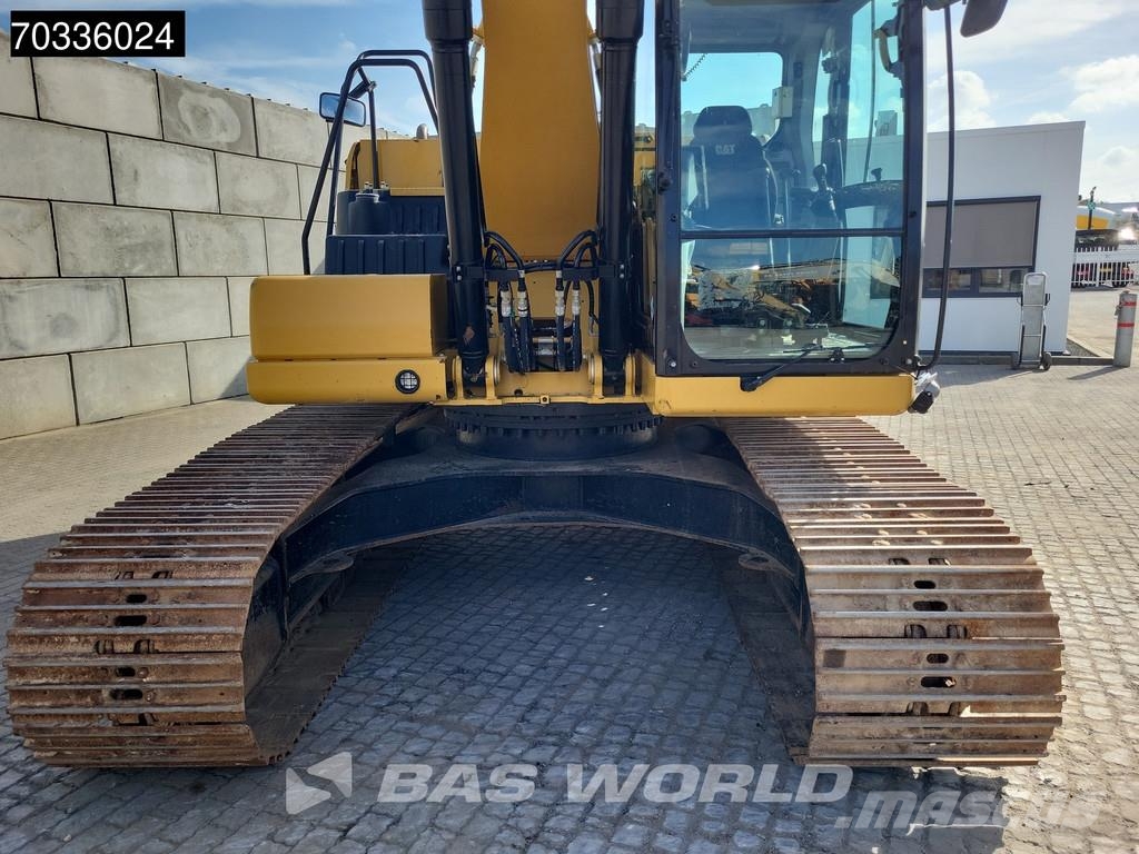 CAT 320 320-07 حفارات زحافة