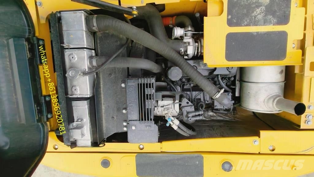 Komatsu PC 130-7 Bagri goseničarji