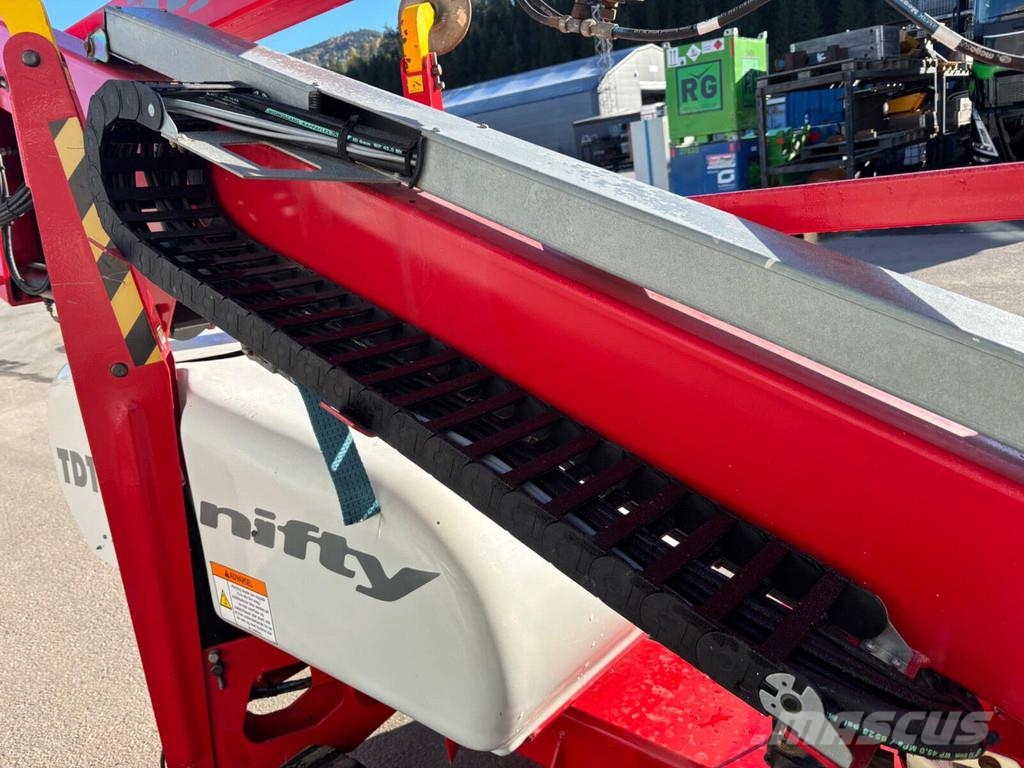 Niftylift TD 120 TDAC + Trailer Knikarmhoogwerkers