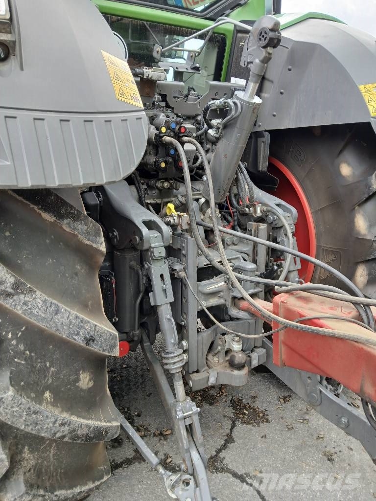 Fendt 826 S4 Profi Plus Tractores