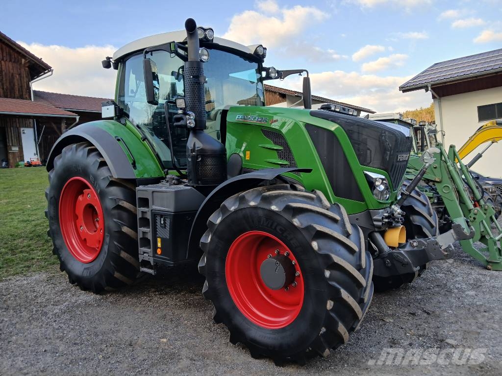 Fendt 826 S4 Profi Plus Tractores