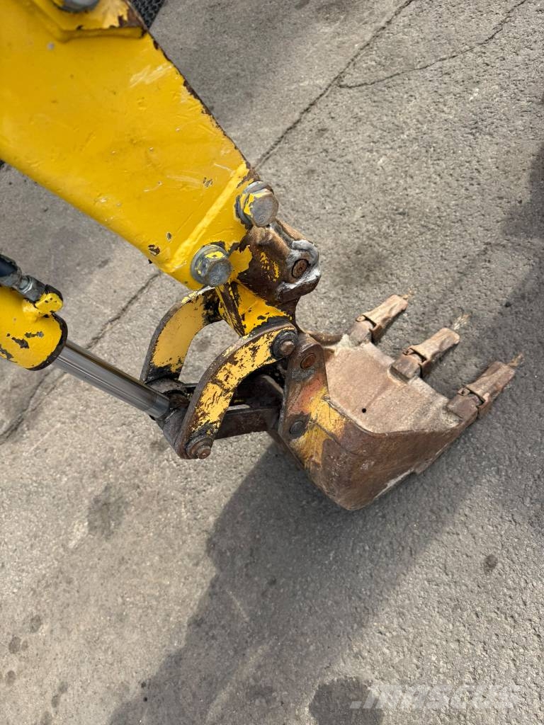 Komatsu PC 09-1 // BJ. 2004 - 3023H Minigraafmachines < 7t