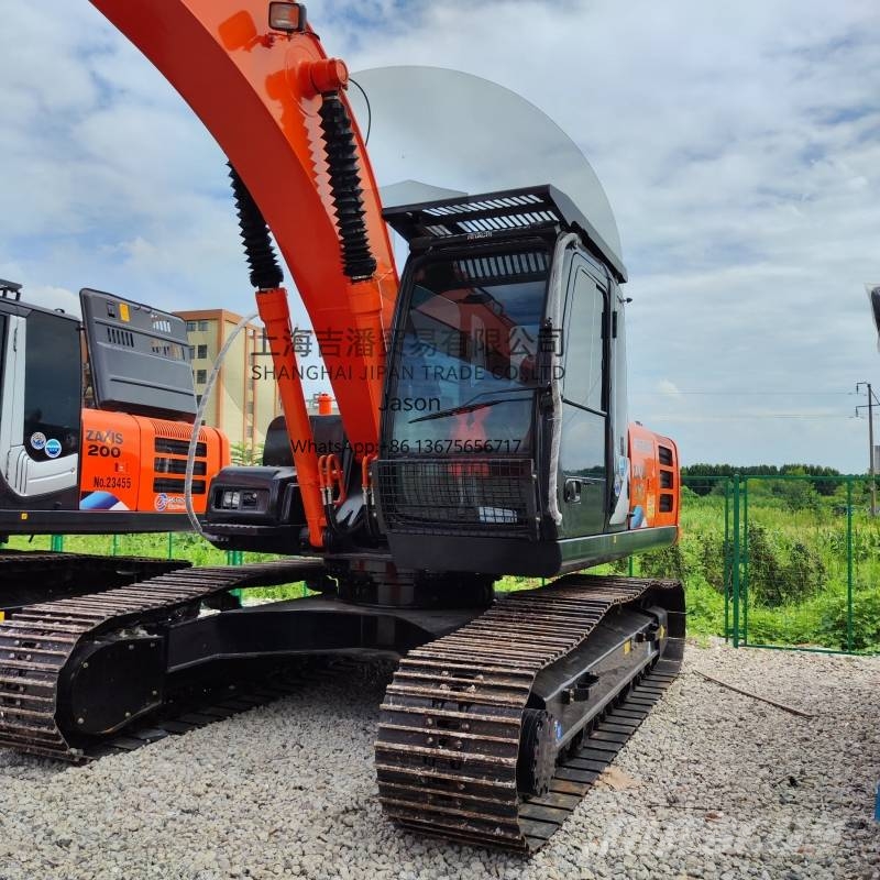 Hitachi ZX 210 Raupenbagger